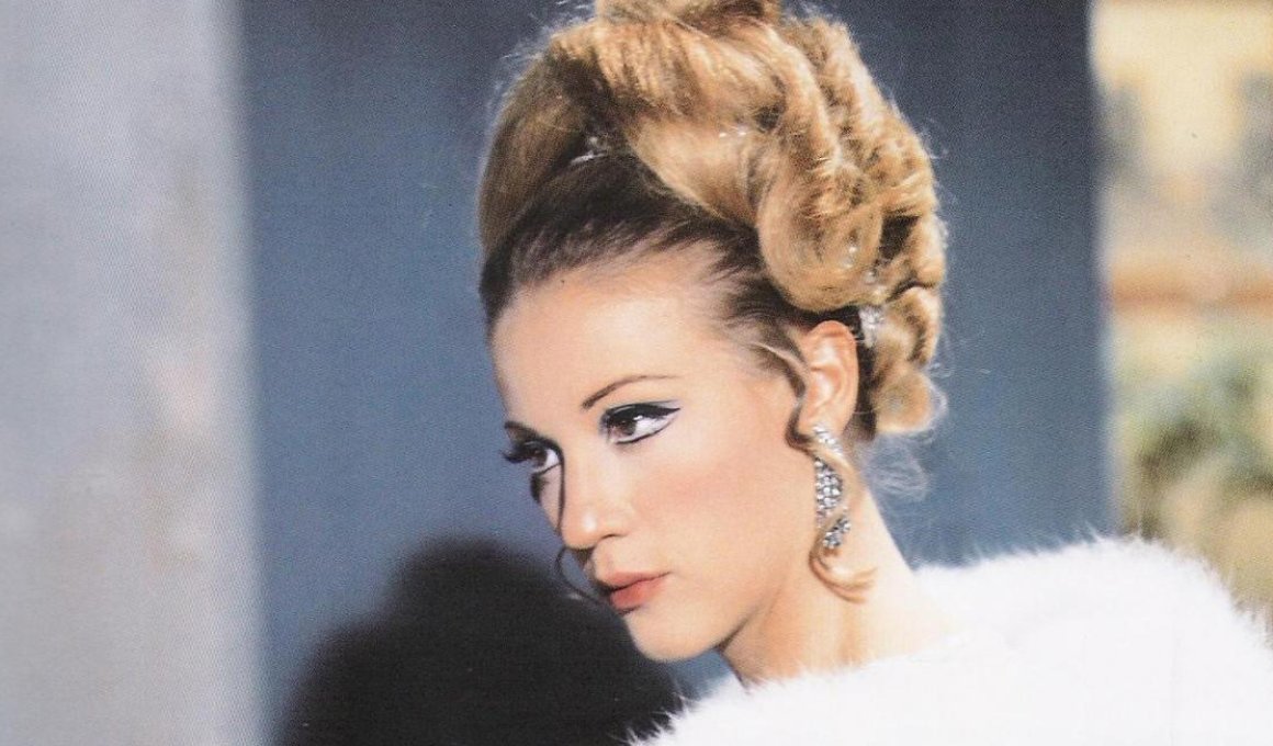 Ζ.Λάσκαρη: Στη δημοσιότητα σπάνια φωτογραφία της ηθοποιού στο διαμέρισμά της πριν από 62 χρόνια