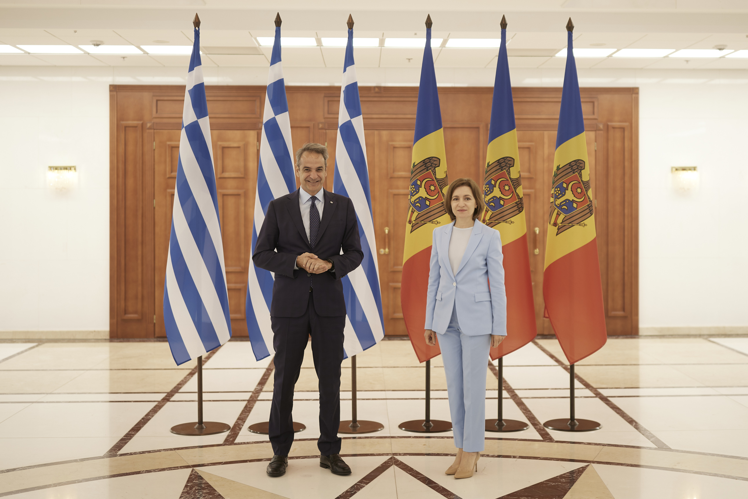 Με την πρόεδρο της Μολδαβίας συναντήθηκε ο Κ.Μητσοτάκης: Τι συζήτησαν