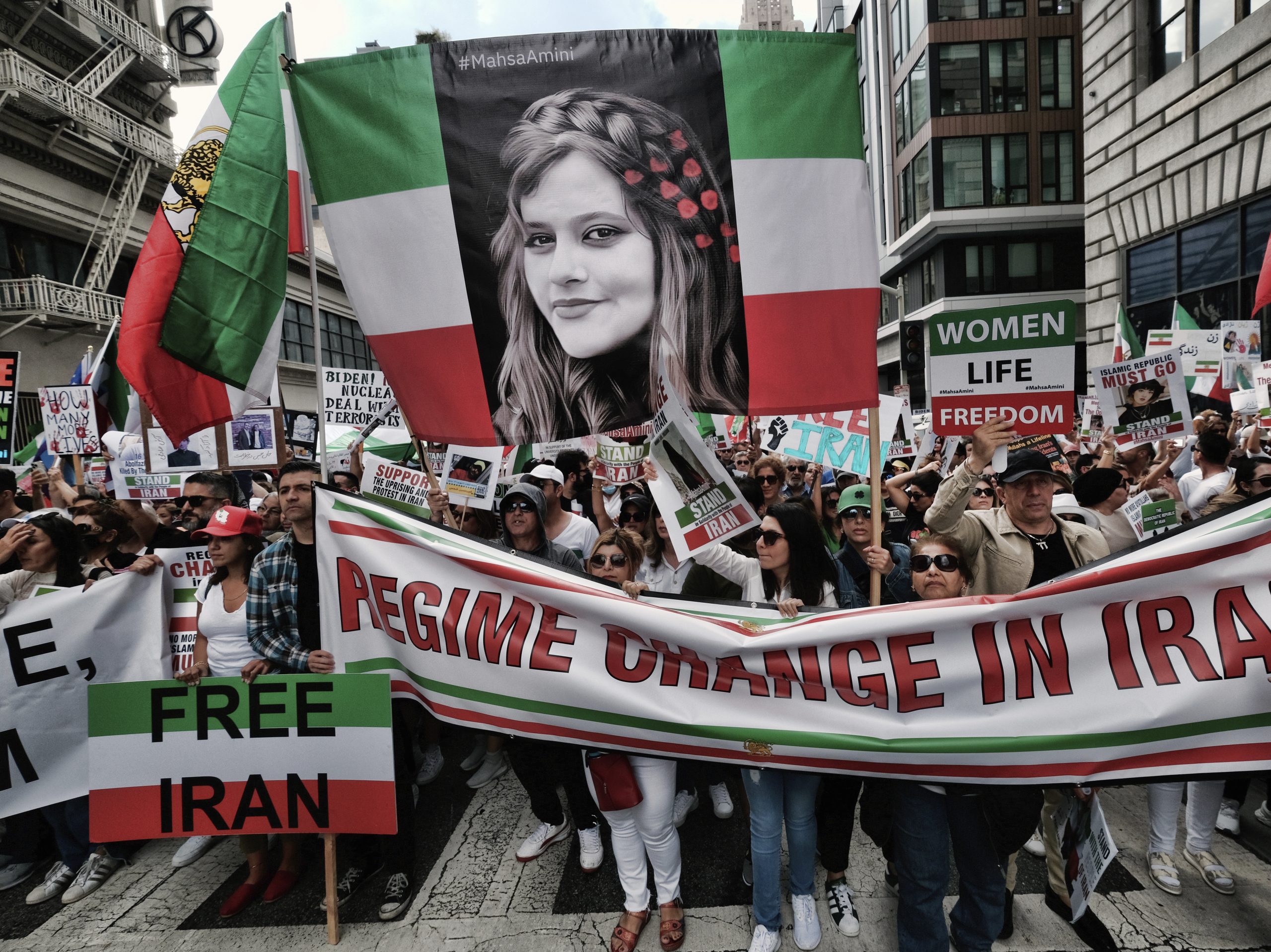 Διαδηλώσεις σχεδιάζονται για σήμερα το βράδυ σε όλο το Ιράν κατά του θεοκρατικού καθεστώτος με «σφραγίδα Mossad»