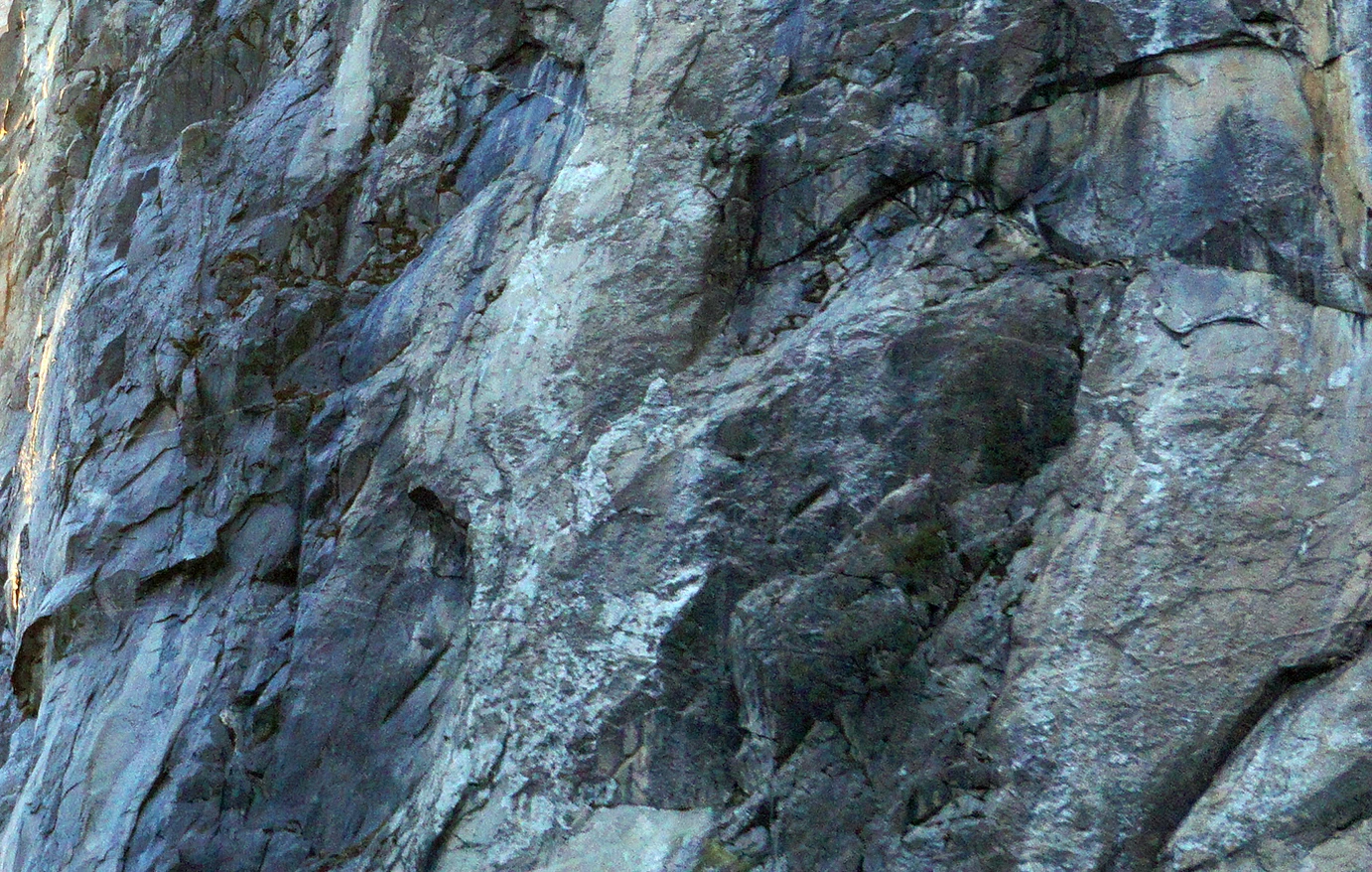 Καναδάς: Αποκωδικοποιήθηκαν 255 μυστηριώδη σύμβολα σε βράχο – Ποια είναι η ερμηνεία τους