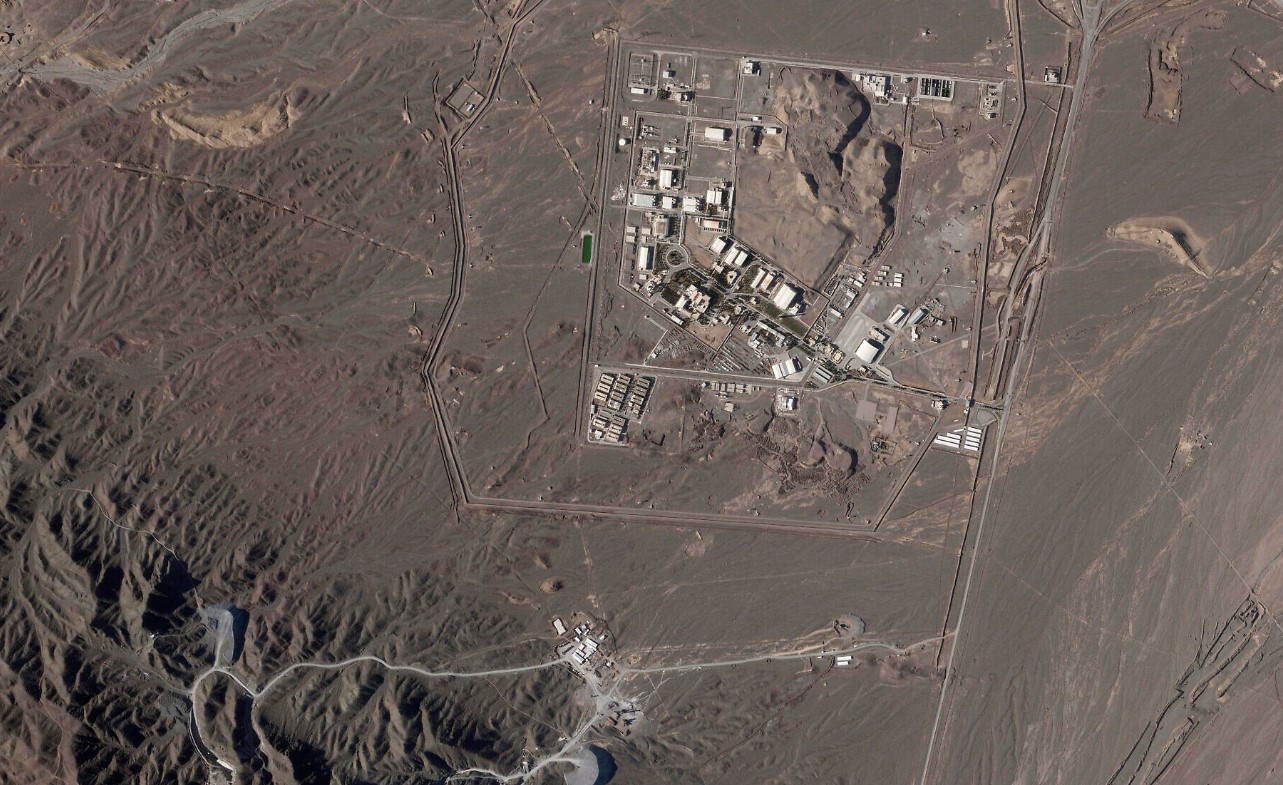 ΔΟΑΕ: «Τα ισραηλινά πλήγματα έχουν επηρεάσει χώρους της πυρηνικής εγκατάστασης στη Νατάνζ»