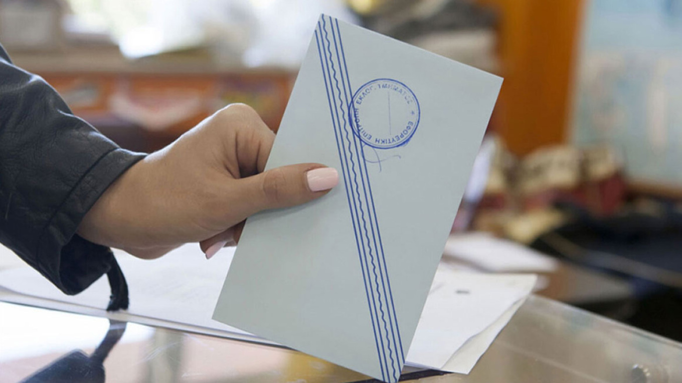 Δημοσκόπηση ALCO: Το 55% ζητά να αναζητηθούν ευθύνες και στον πρωθυπουργό για την τραγωδία των Τεμπών