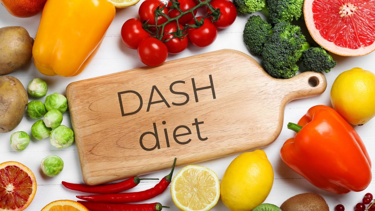 Δίαιτα DASH: Δείτε σε ποιες άλλες παθήσεις βοηθά εκτός από την αρτηριακή πίεση