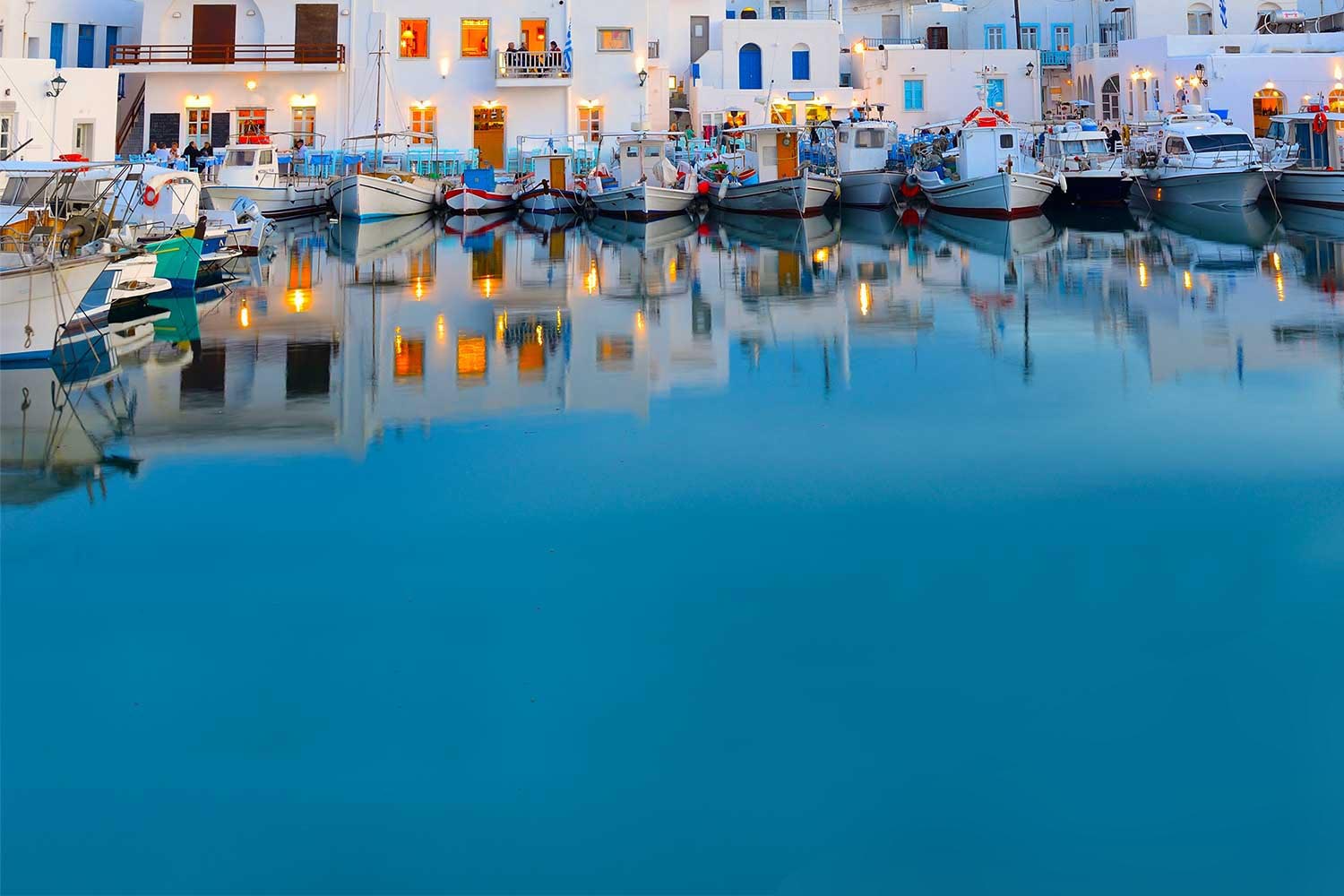 Το ελληνικό νησί που βρίσκεται ανάμεσα στους καλύτερους πολυτελείς προορισμούς της Ευρώπης