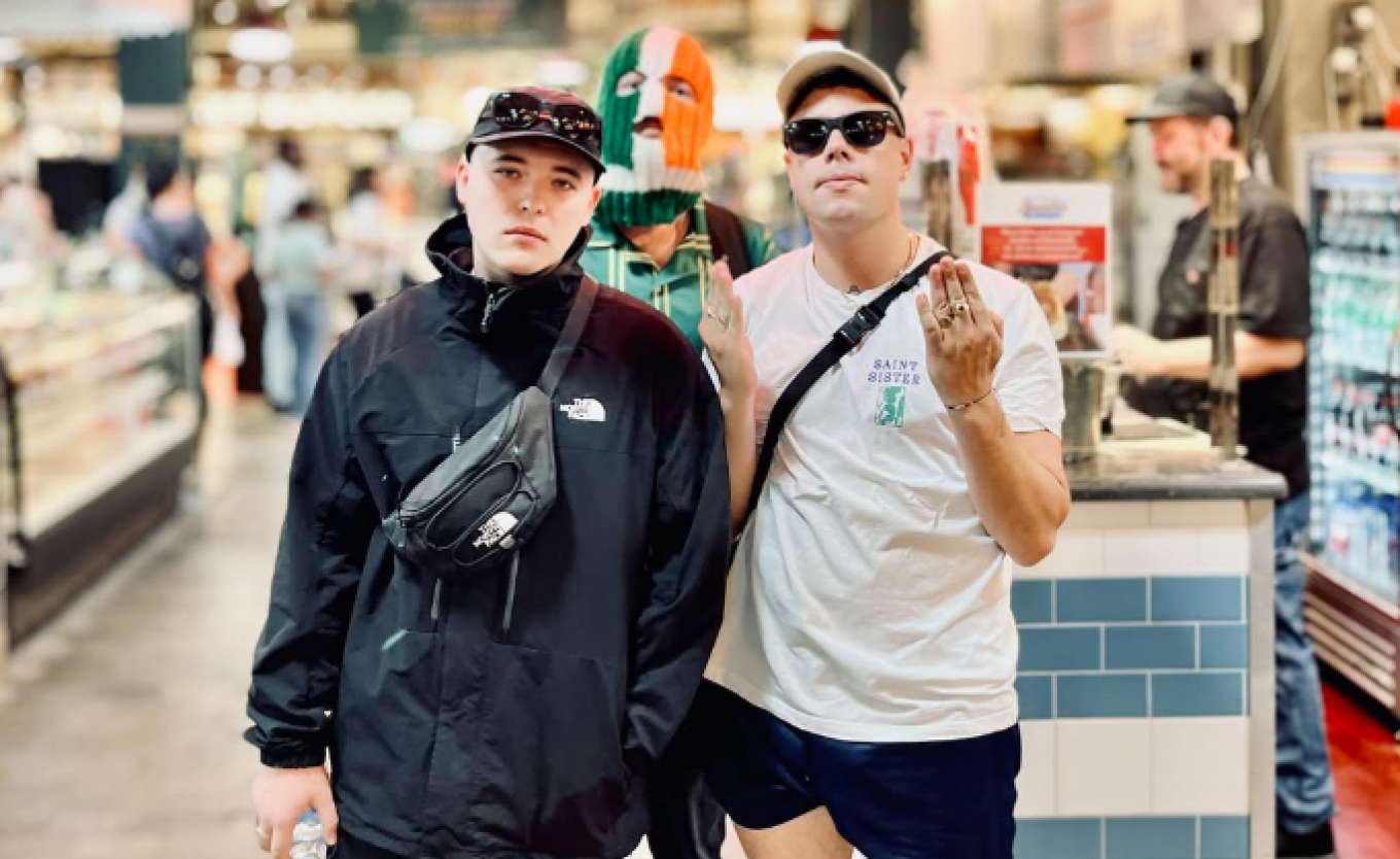 Δικάζεται σήμερα ο ράπερ Μο Τσάρα για «ανοιχτή» υποστήριξη στη Χεζμπολάχ και την Χαμάς