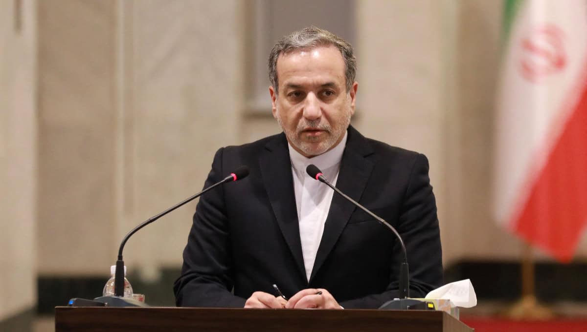 Αμπάς Αραγτσί: «Το Ιράν παραμένει δεσμευμένο στη διπλωματία – Δρα σε νόμιμη άμυνα εναντίον του Ισραήλ»