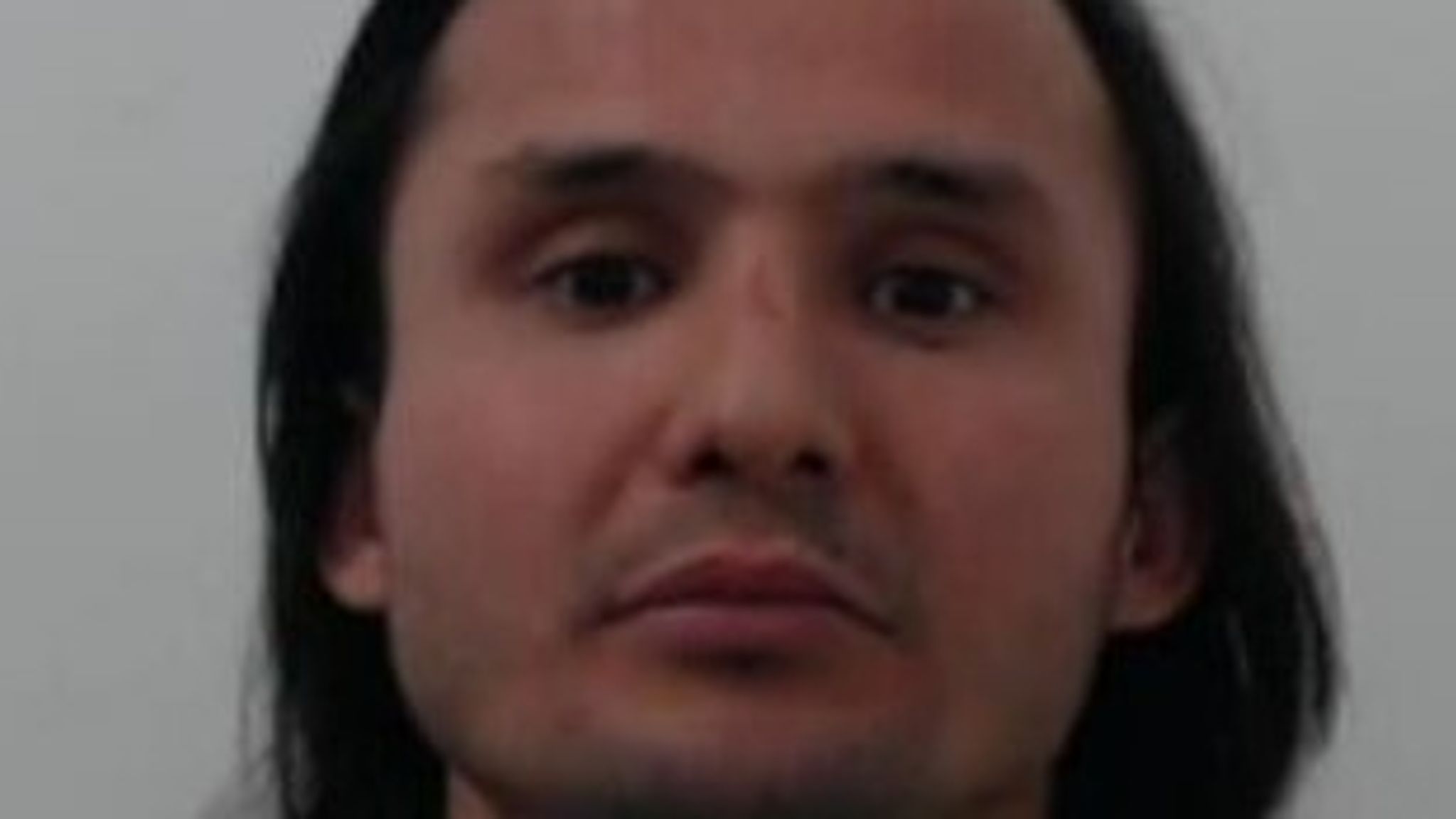 Ηνωμένο Βασίλειο: Αφγανός που μπήκε παράνομα στη χώρα καταδικάστηκε για τον βιασμό 15χρονης μαθήτριας