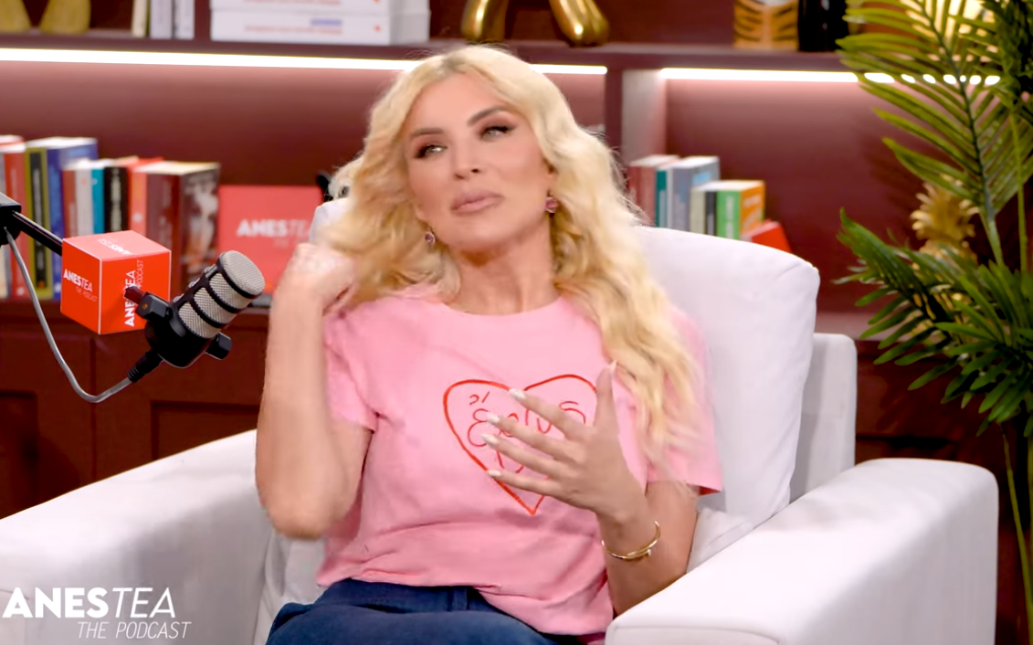 Κ.Καινούργιου για τον πατέρα της: «Δεν γνωρίζει τον Παναγιώτη γιατί φοβάμαι ότι θα τον προσβάλει – Κρατώ απόσταση»