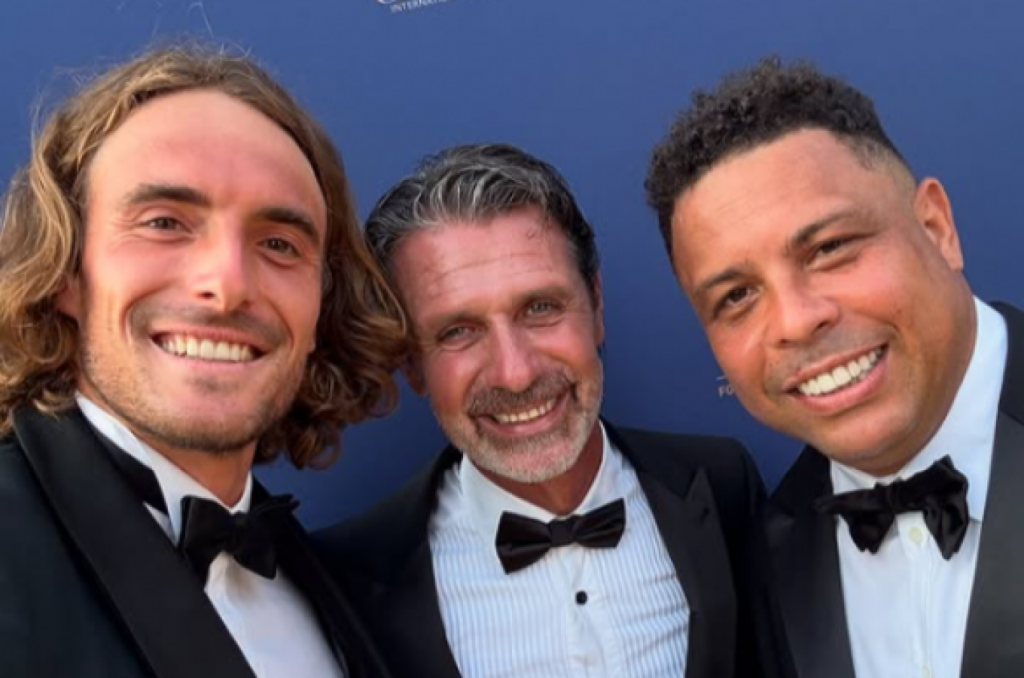 Γαλλία: Ο Στέφανος Τσιτσιπάς συνάντησε τον Ρονάλντο Ναζάριο στην ακαδημία του Πατρίκ Μουράτογλου (βίντεο – φωτο)