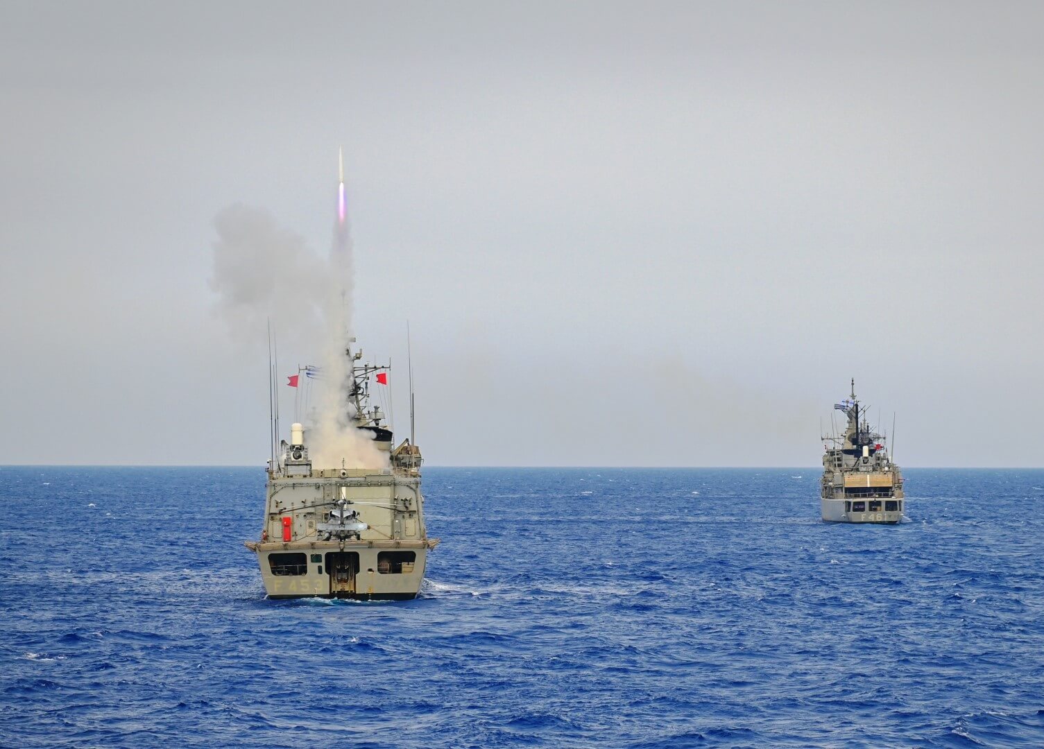 Βολές κατευθυνόμενων βλημάτων του ΠΝ θα παρακολουθήσει αύριο ο Νίκος Δένδιας