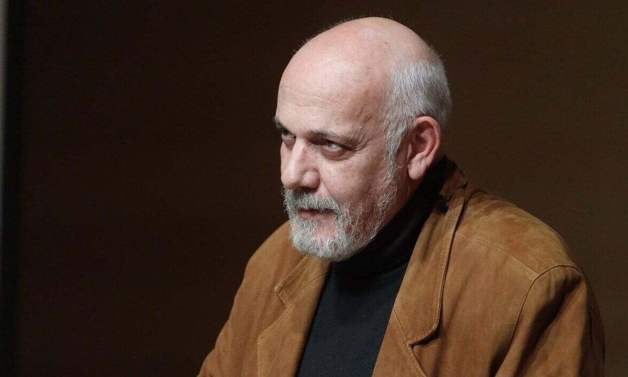 Γιώργος Κιμούλης: «Με μια συγγνώμη δεν “καθαρίζεις” – Δεν αρκεί αυτό»