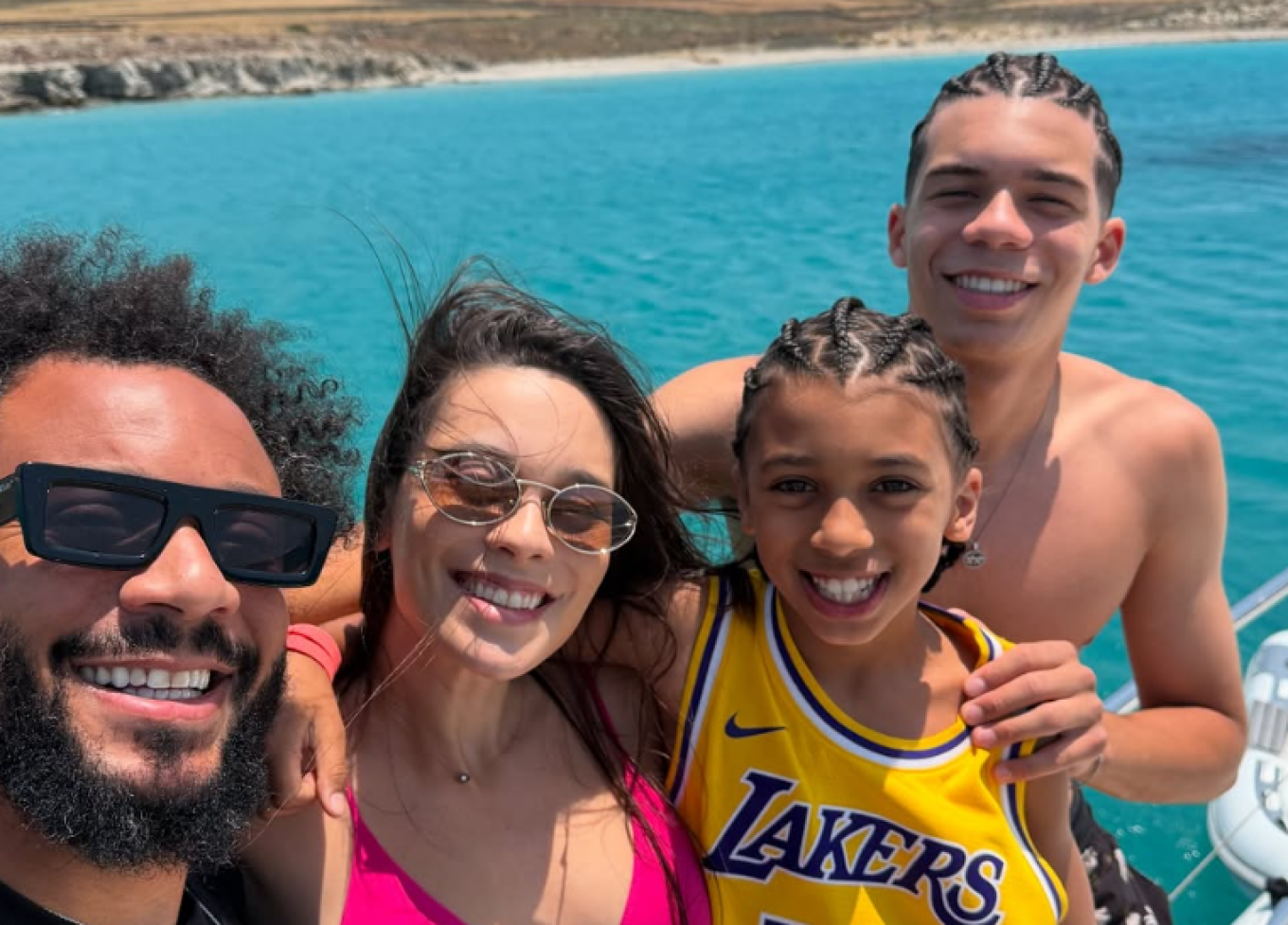 Οικογενειακές διακοπές για τον Μαρσέλο στη Μύκονο – Δείτε φωτογραφίες