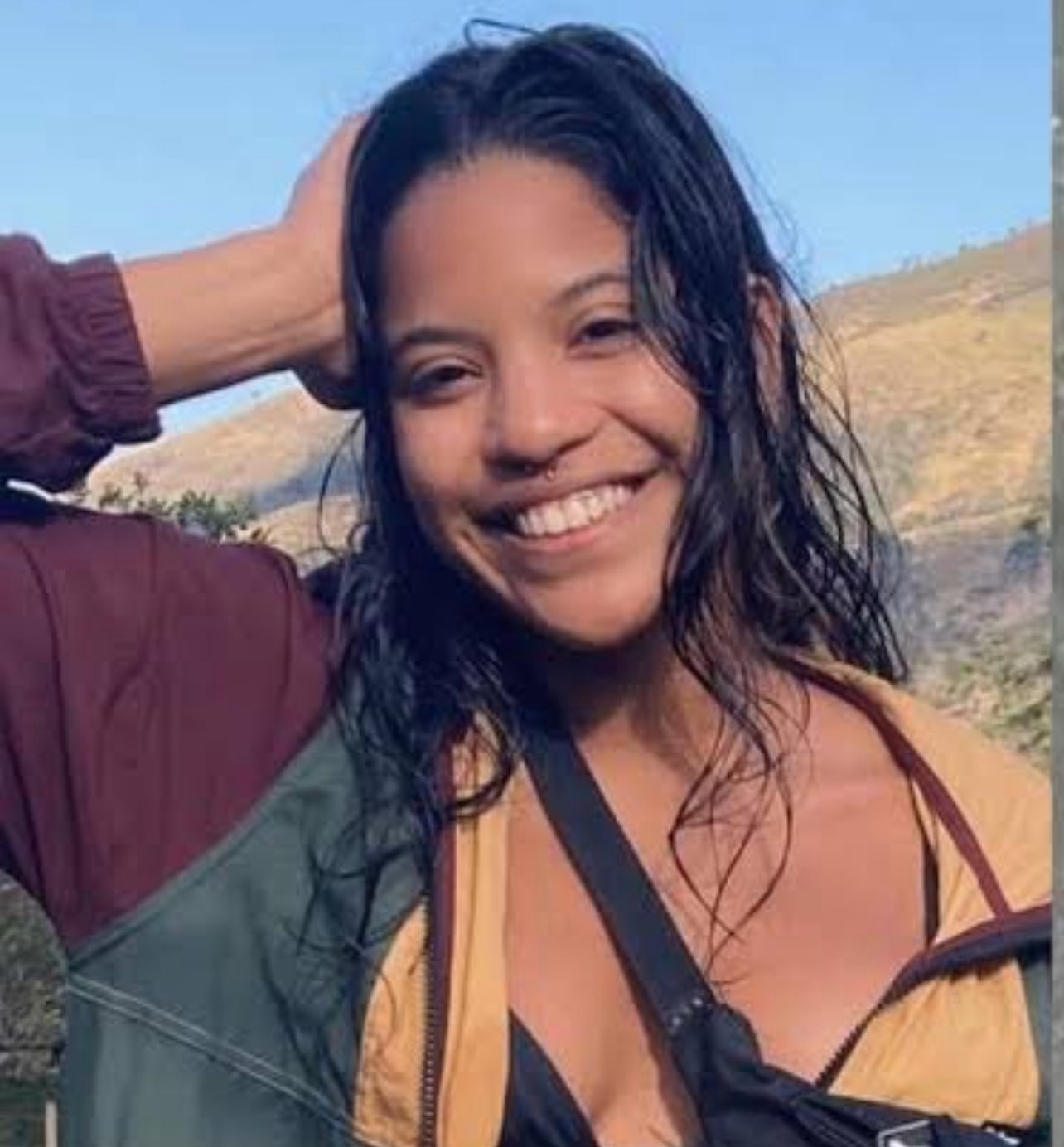 Έπεσε σε ηφαίστειο στην Ινδονησία και είναι εγκλωβισμένη για τρεις συνεχόμενες μέρες!