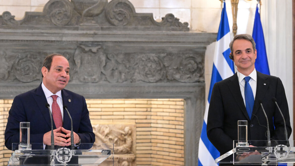 Επικοινωνία Μητσοτάκη – Αλ Σίσι για τη Μέση Ανατολή και τη Μονή Σινά