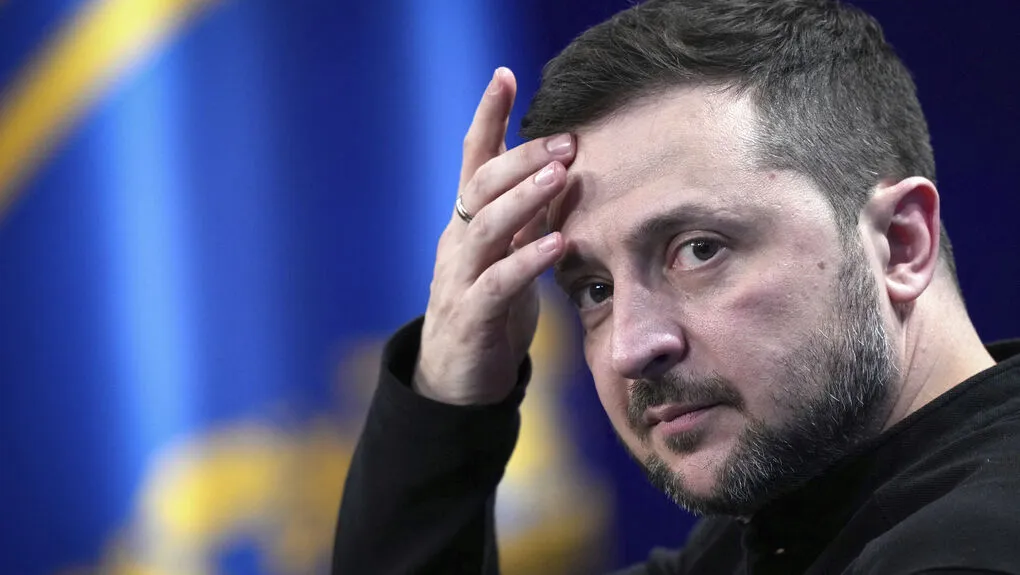 Σε «παροξυσμό» ο Β.Ζελένσκι: Λέει ότι η Ρωσία προετοιμάζει νέες… στρατιωτικές επιχειρήσεις στην Ευρώπη