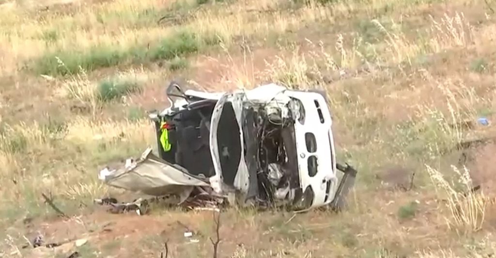 Τροχαίο ατύχημα με 4 τραυματίες στην Πεντέλη: Αυτοκίνητο έπεσε σε χαντάκι – Δείτε φωτογραφία