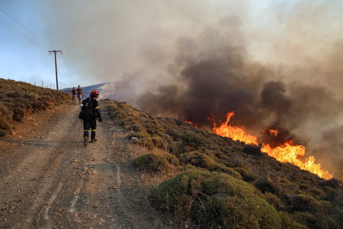 Φλέγεται η Χίος: Στάχτη 62.000 στρέμματα δασικής και χορτολιβαδικής έκτασης – Εκκενώθηκαν 20 οικισμοί (βίντεο)