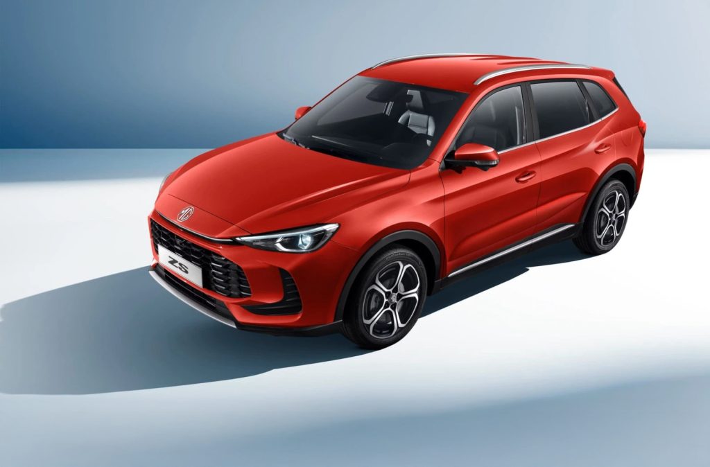 Νέα βενζινοκίνητη έκδοση για το MG ZS Max