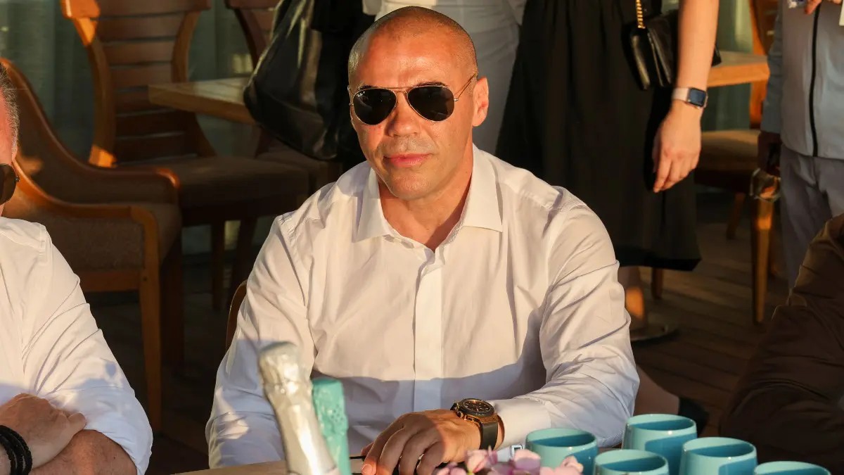 Στο νοσοκομείο ο Μιχάλης Ζαμπίδης: «Απρόοπτα συμβαίνουν» (φωτο)