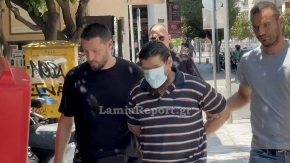 Έγκλημα στη Λαμία: «Είχε επιχειρήσει να πυρπολήσει αυτοκίνητο γνωστού του» λέει φίλος του 42χρονου