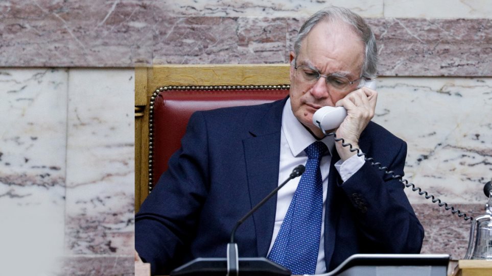 Κ.Τασούλας: Επικοινωνία με τους Έλληνες πρέσβεις σε Τελ Αβιβ και Τεχεράνη