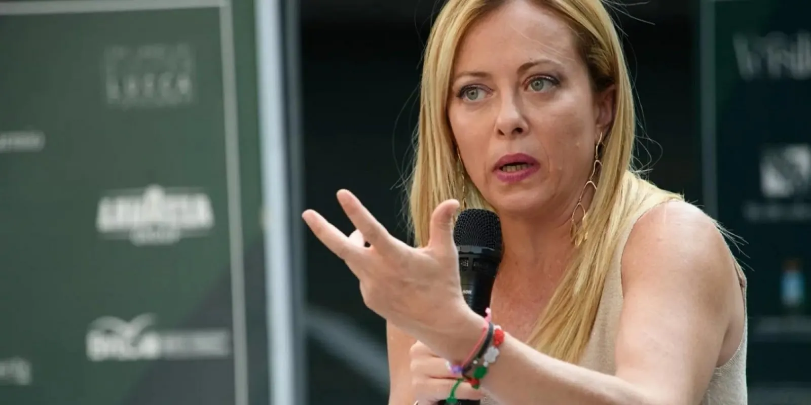 Τζόρτζια Μελόνι: «Αν θέλεις την ειρήνη, πρέπει να ετοιμάζεσαι για πόλεμο»