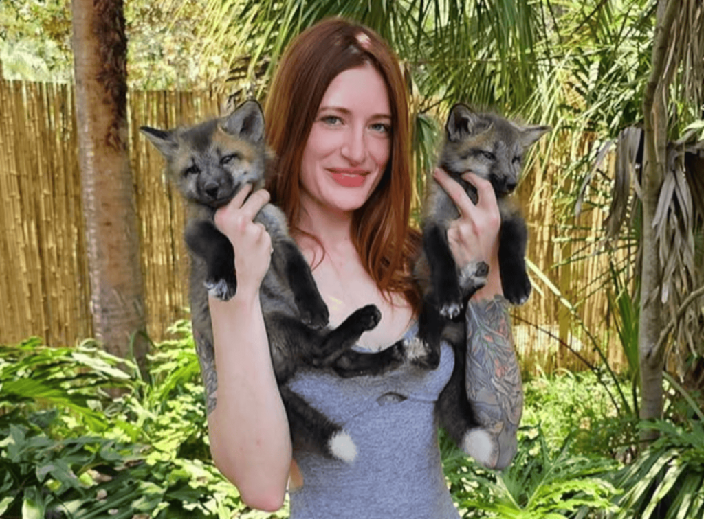 Mikayla Raines: Αυτοκτόνησε η γνωστή YouTuber – «Δεν άντεξε το bullying που της έκαναν» (βίντεο – φωτο)