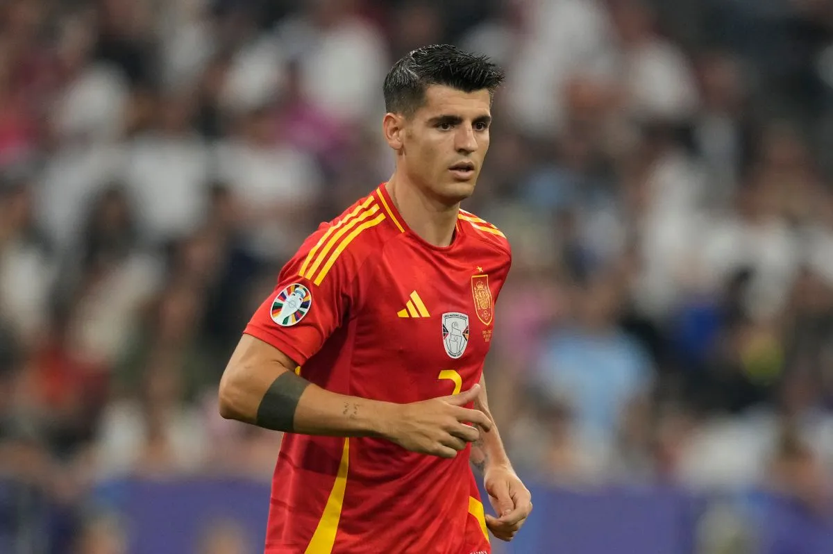 Συνελήφθη 19χρονος για απειλητικά μηνύματα στον Α.Μοράτα: «Θα βρεις νεκρά τα παιδιά σου»