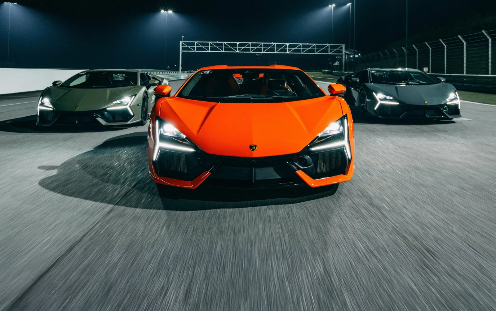 Το επόμενο μοντέλο της Lamborghini θα είναι… φαινόμενο!