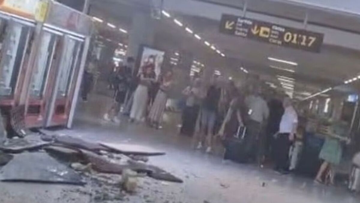 Πανικός στο αεροδρόμιο της Μαγιόρκα: Γυάλινη οροφή κατέρρευσε πάνω σε τουρίστες (βίντεο)
