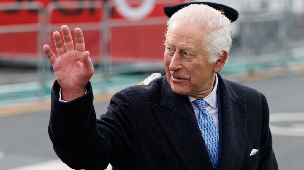 Ο Ν.Τραμπ έλαβε επίσημη πρόσκληση από τον βασιλιά Κάρολο