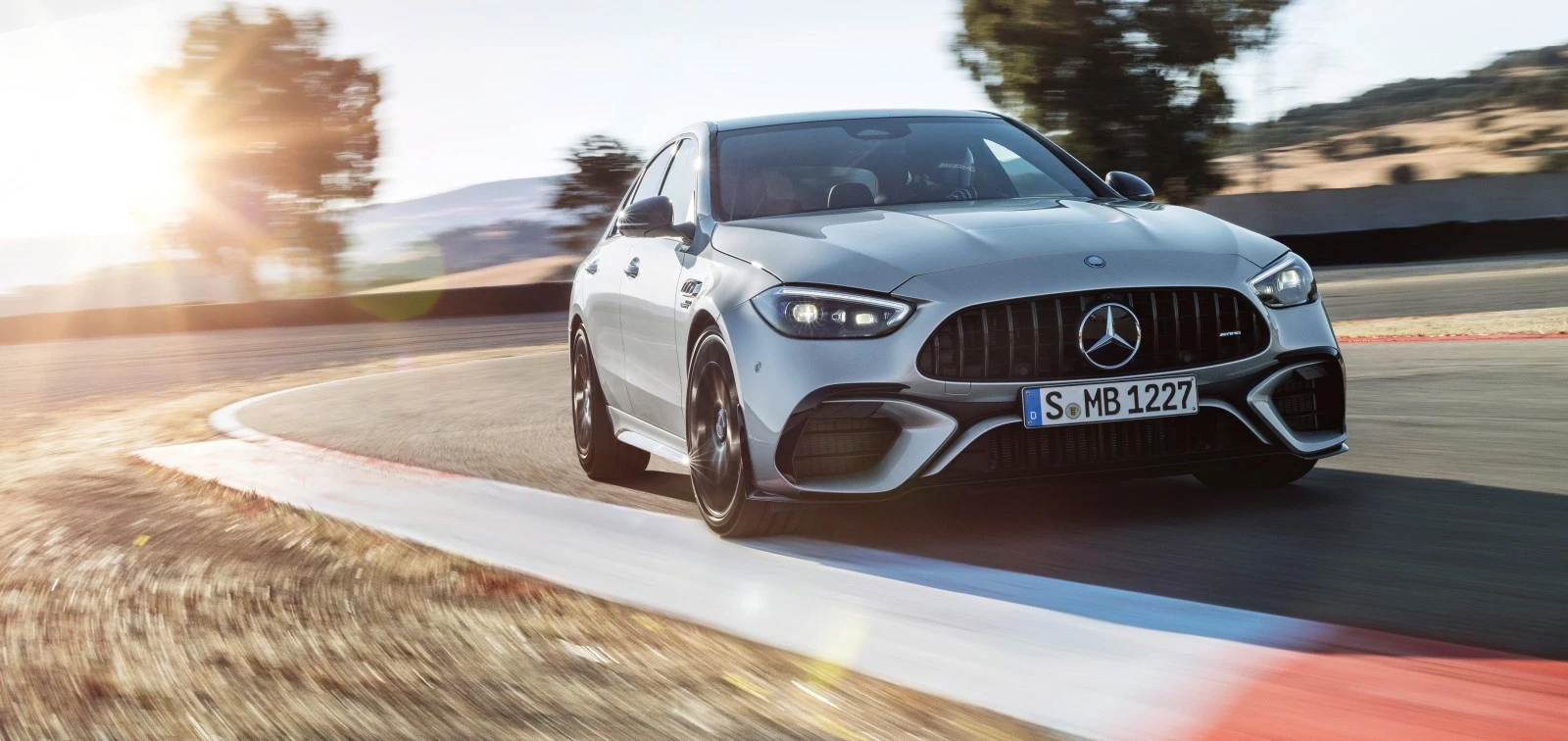 Mercedes-AMG: «Πράσινοι» 4κύλινδροι τέλος – επιστροφή στον ήχο των V8