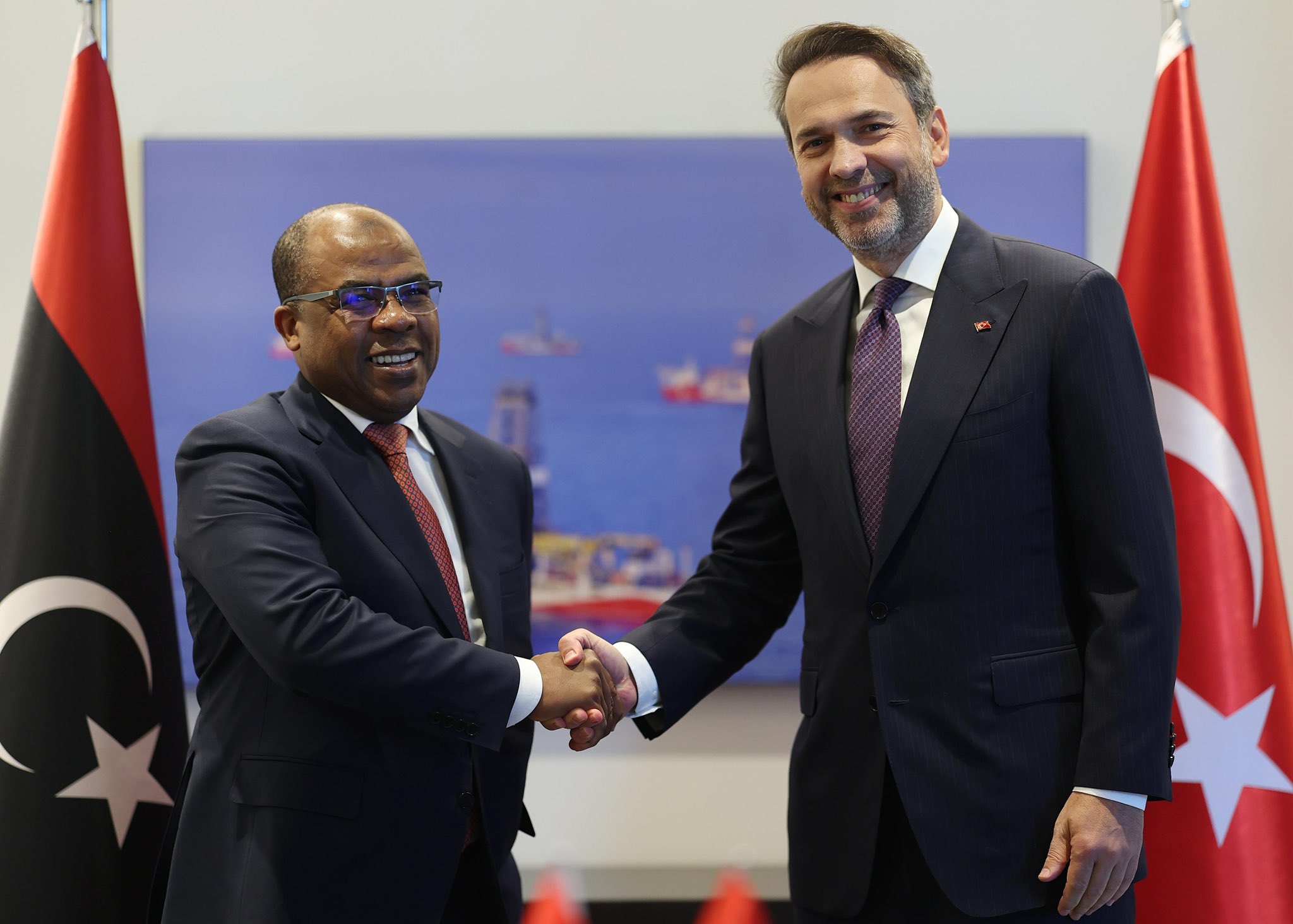 Τουρκία και Λιβύη συζήτησαν «τις δυνατότητες συνεργασίας στον τομέα των υδρογονανθράκων»