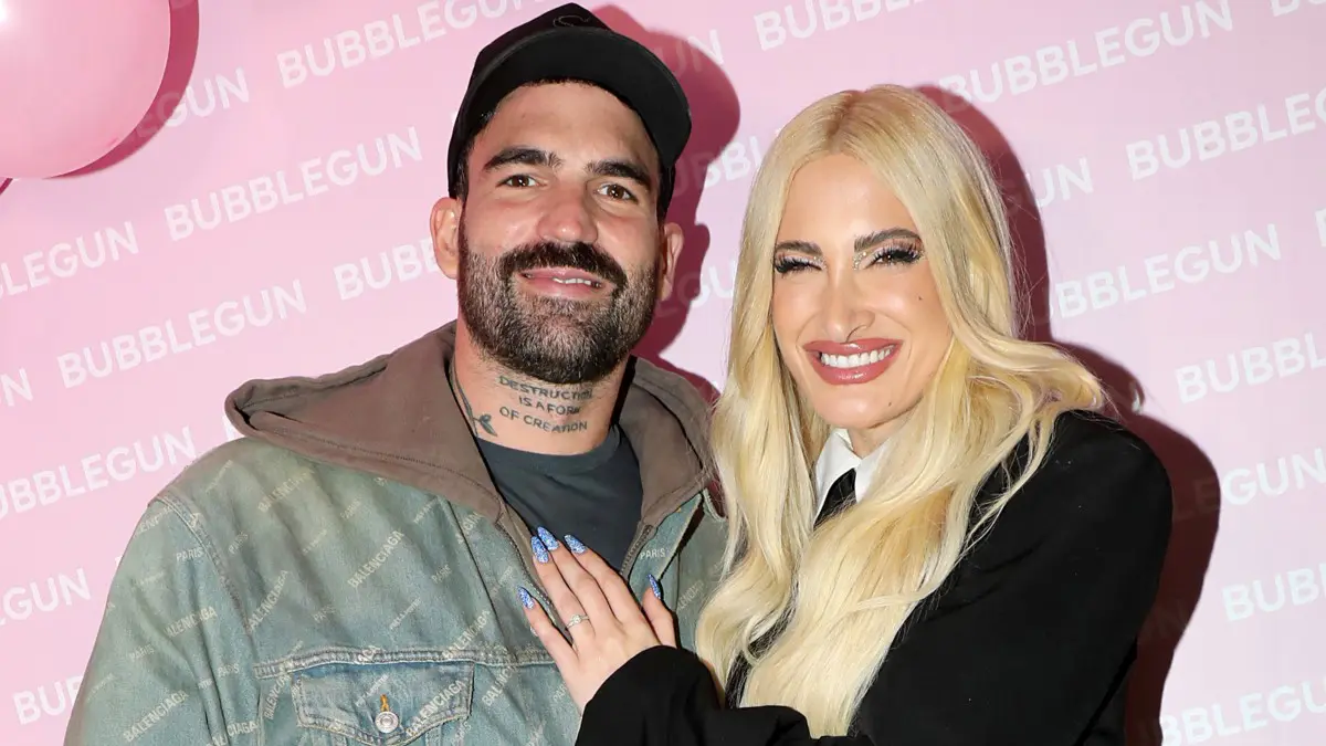 Ιωάννα Τούνη και Δημήτρης Αλεξάνδρου συναντήθηκαν στο αεροδρόμιο – Πώς αντέδρασαν (βίντεο) 