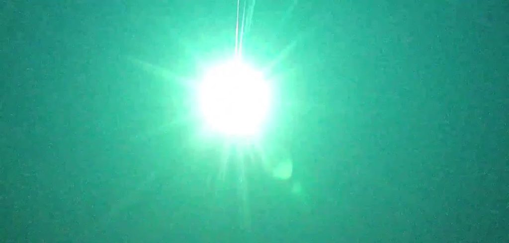 Πράσινη φωτεινή σφαίρα φωτίζει τον ουρανό στις βορειοανατολικές πολιτείες των ΗΠΑ – Δείτε βίντεο