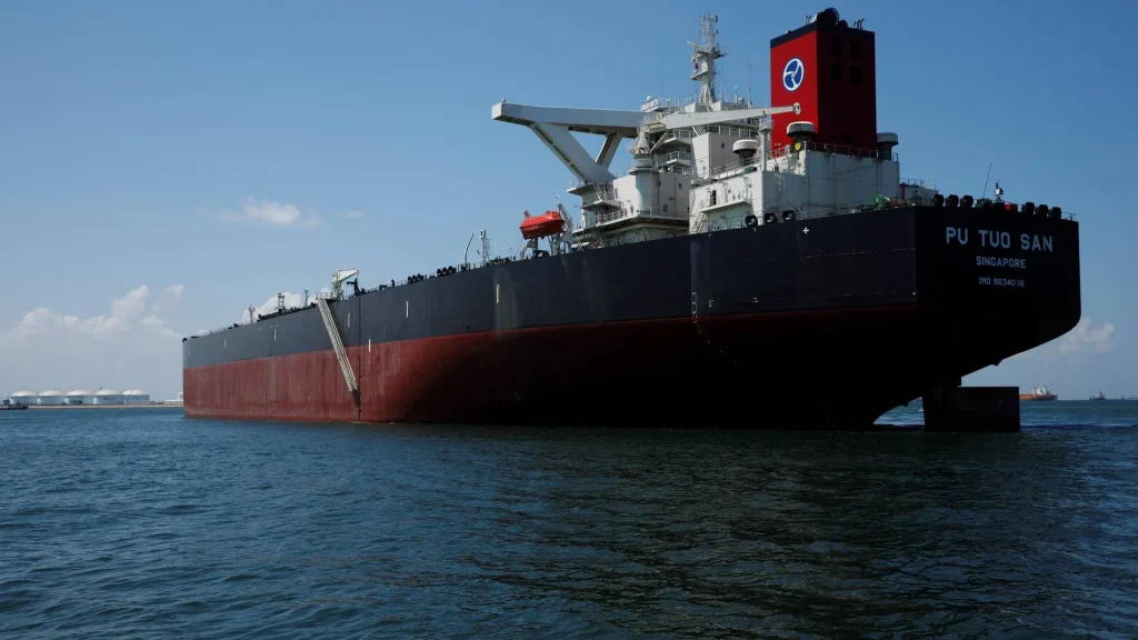 Ορμούζ: Αύξηση κατά 30% της κυκλοφορίας στα Στενά μετά την εκεχειρία Ισραήλ-Ιράν