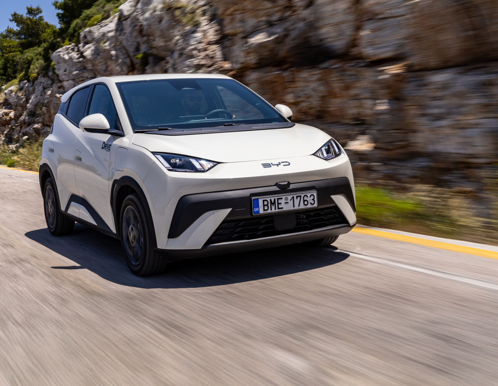 Δοκιμάζουμε το νέο BYD Dolphin Surf