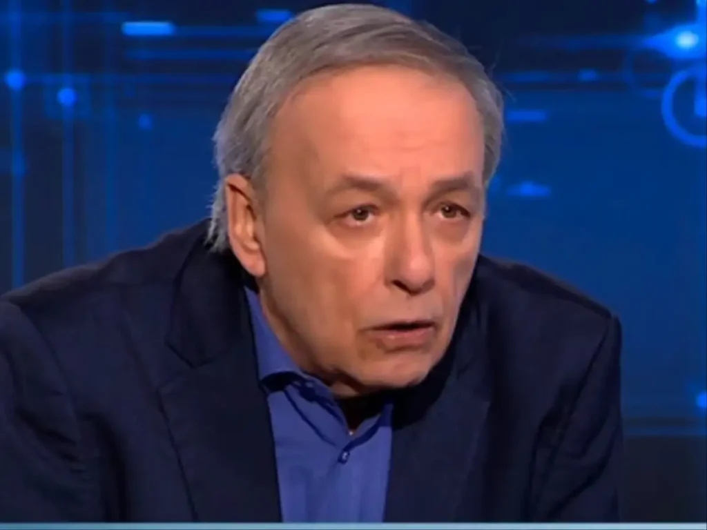 Ανδρέας Μικρούτσικος: «Όταν πέθανε ο Θάνος, δεν είχα ούτε ρεύμα ούτε νερό στο σπίτι – Είχα χάσει τα πάντα» (βίντεο)