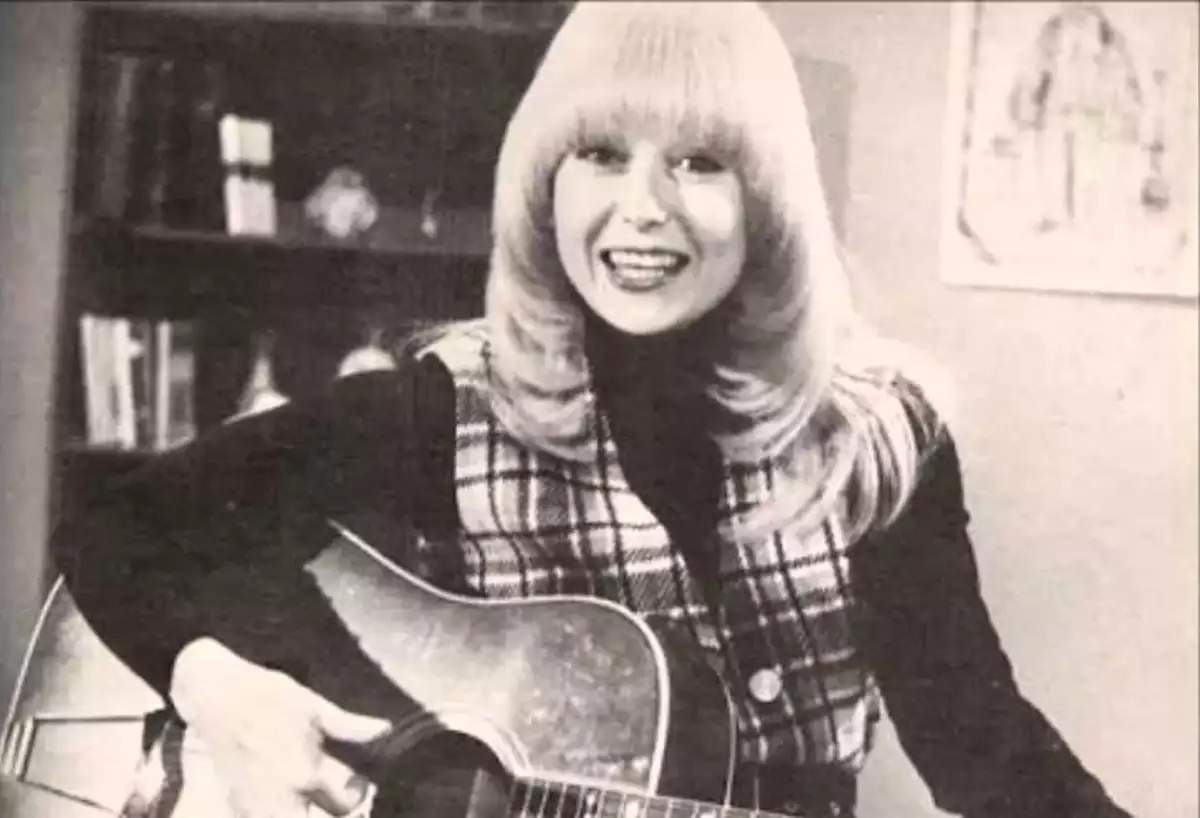 Ρ.Παγκράτη: Αυτά ήταν τα τελευταία λόγια της ηθοποιού πριν αυτοκτονήσει