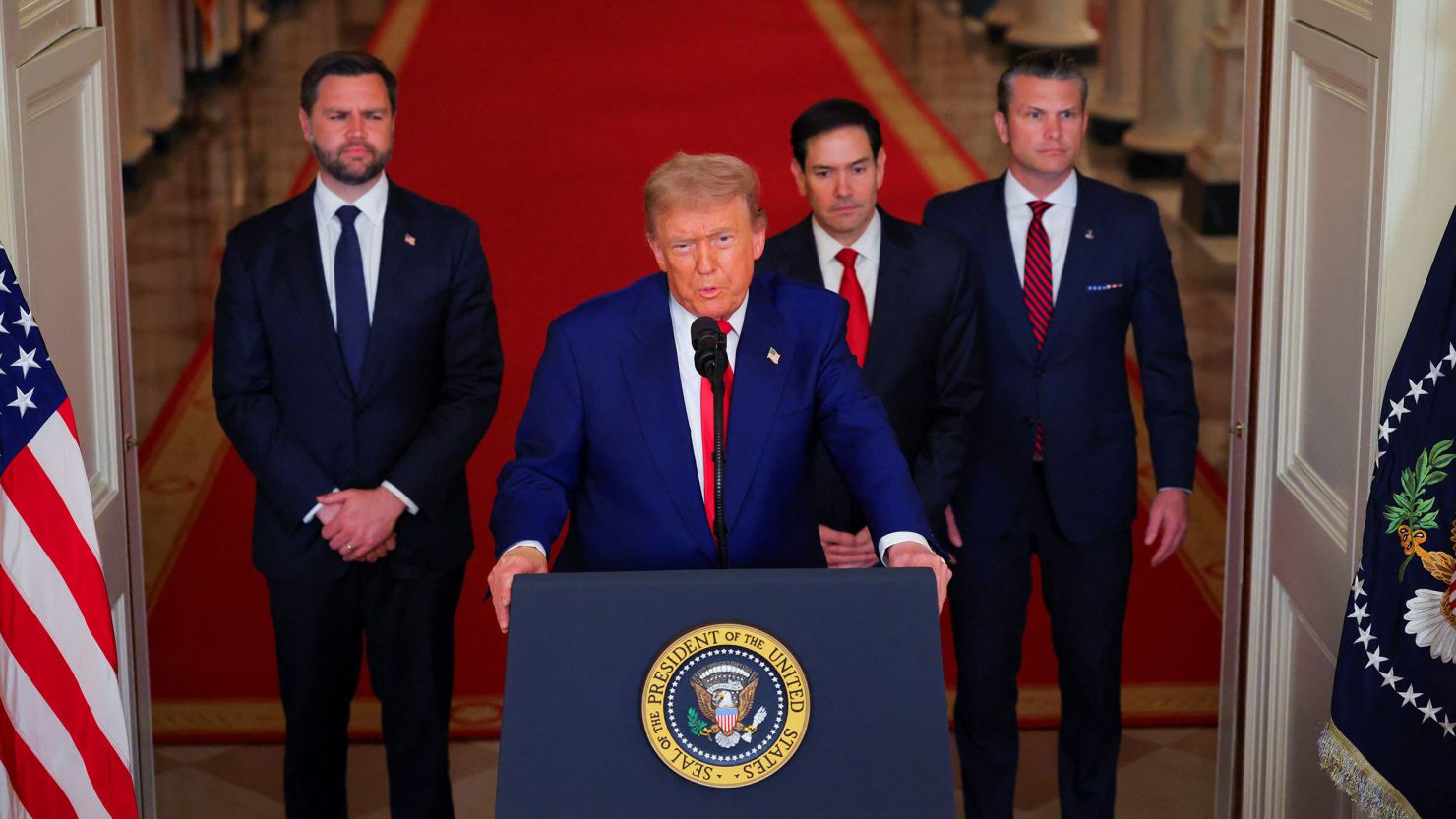 Ντ.Τραμπ για δημοσιογράφους: «Να αποκαλύψουν τις πηγές τους για το Ιράν αλλιώς θα ασκηθούν διώξεις»