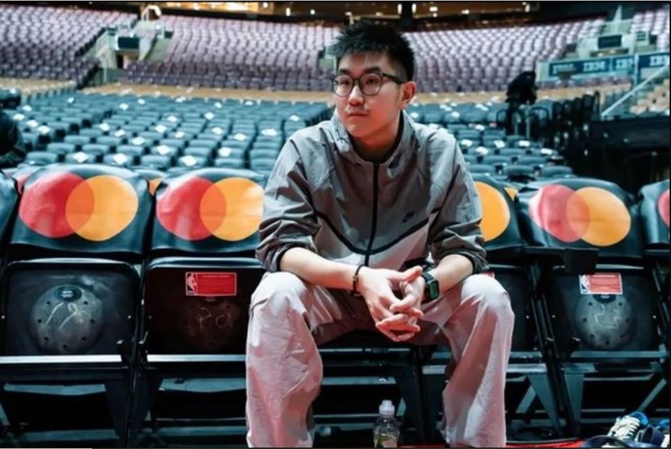 ΚΑΕ Άρης: «Ζαλίζει» η αξία της συλλογής των ρολογιών του νέου ιδιοκτήτη του «Αυτοκράτορα»