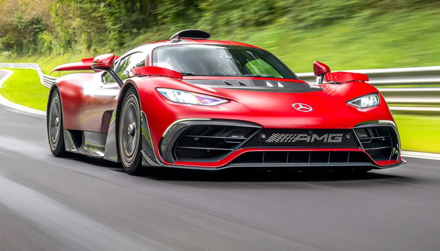 AMG: Η Alpine θέλει να μας κοντράρει; Ας κοπιάσει!