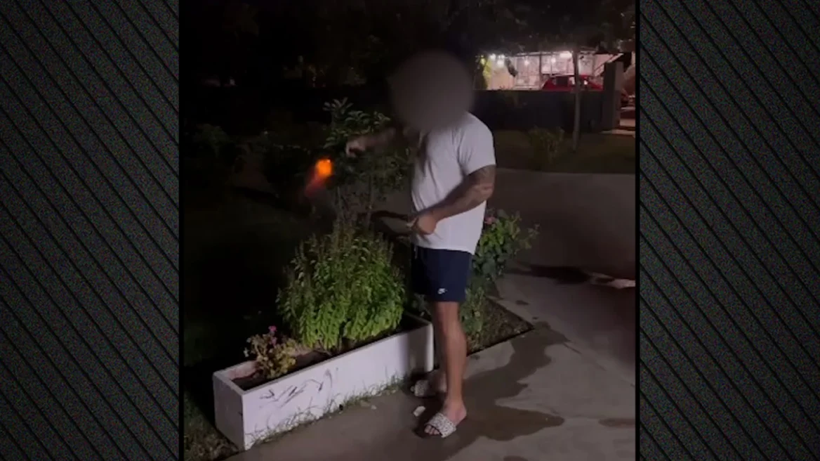 Τρούμπα: Ρομά πυροβολούσε κατά ριπάς έξω από νυχτερινό κέντρο – Είχε συλληφθεί 26 φορές! (βίντεο)