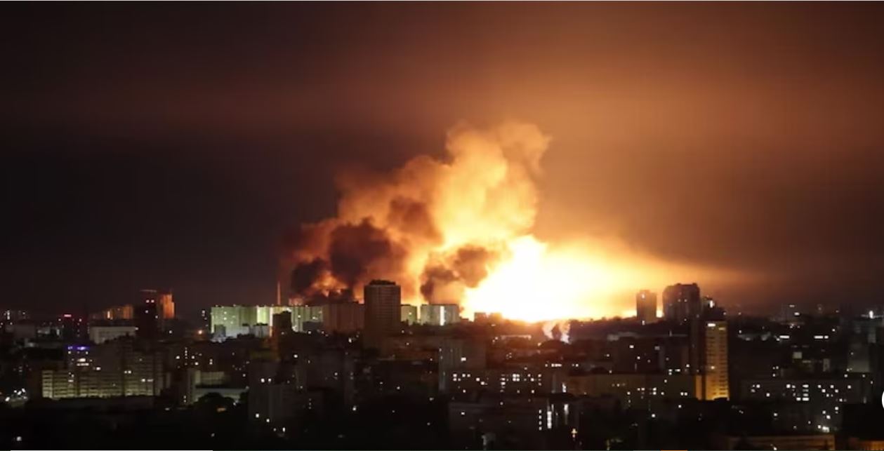 Μαζική ουκρανική επίθεση με βρετανικούς πυραύλους Storm Shadow σε Ντονέτσκ, Ροστόφ και Κριμαία (βίντεο)