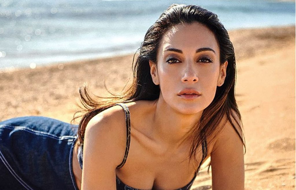 Η Ευγενία Σαμαρά απολαμβάνει στιγμές χαλάρωσης στη Σέριφο (φωτο)