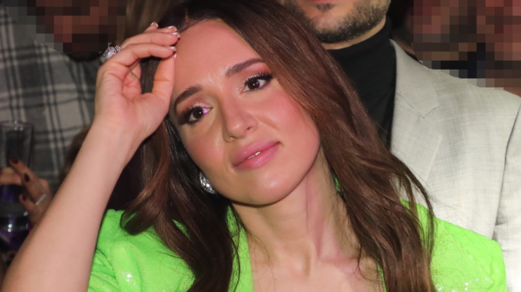 Η Καλομοίρα περιέγραψε τις τελευταίες δύσκολες ημέρες του πεθερού της (βίντεο)