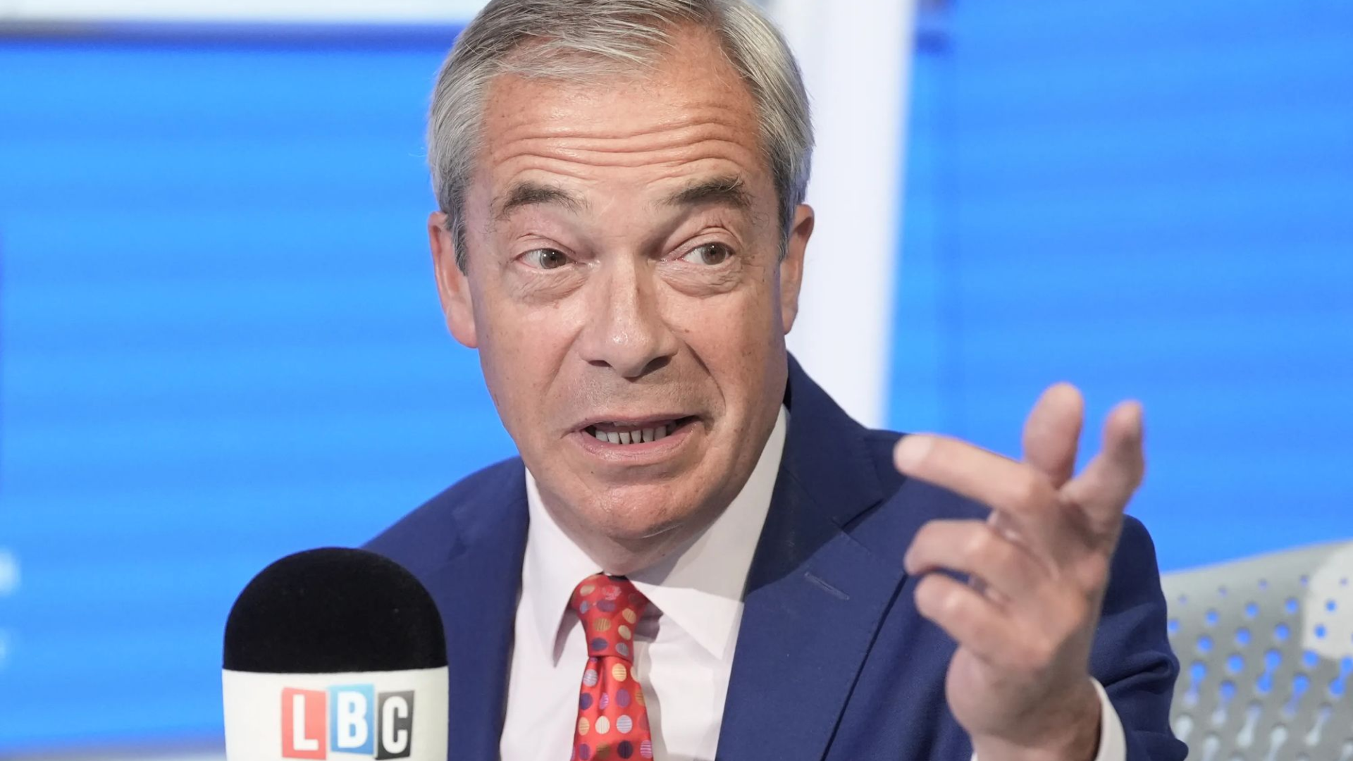 Απηύδησε ο Νάιτζελ Φάρατζ με τους Αλβανούς εγκληματίες στην Βρετανία: «Ράμα παρ’τους πίσω»!