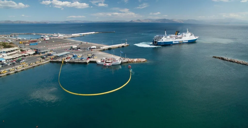 Κανονικά τα δρομολόγια των πλοίων από και προς Ραφήνα