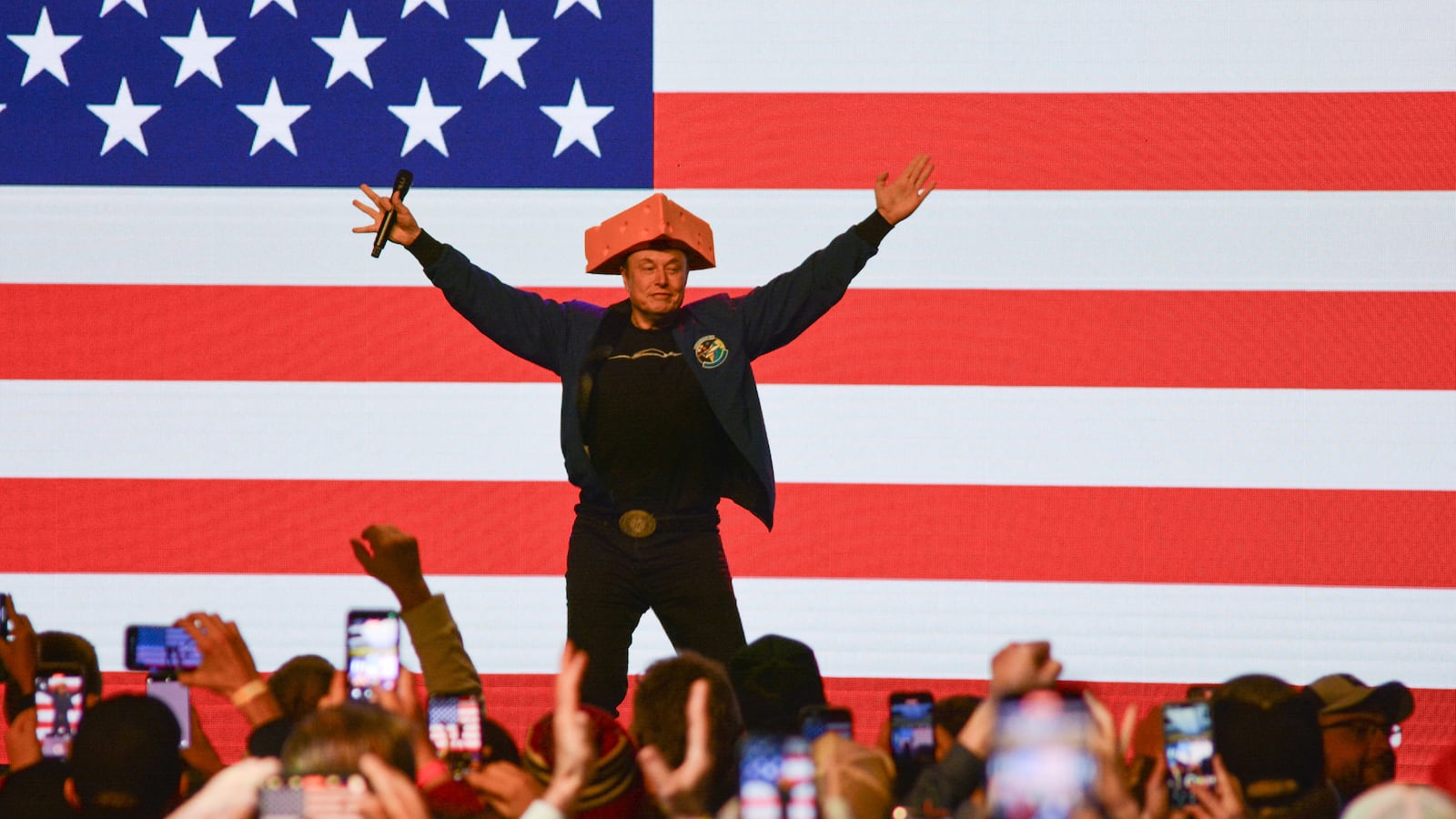 Αμερικανός υπουργός Οικονομικών: «Θα ήταν καλύτερα για τον Μασκ να μείνει εκτός πολιτικής»