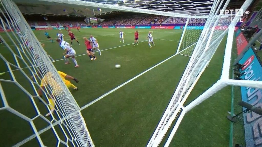 Euro 2025: Απίστευτο αυτογκόλ από παίκτρια της Φινλανδίας στο ματς με τη Νορβηγία (βίντεο)